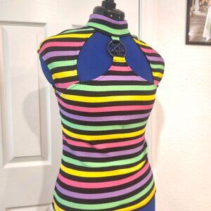 Rainbow knit shirt with collar neck and black pentagram, size Small